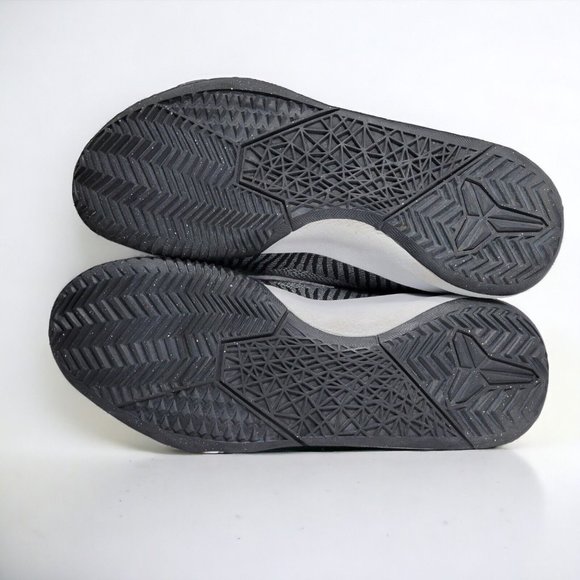 Size 10 - Kobe KB Mentality 2 Men’s 9 Grey Mamba Basketball Shoes main image 5